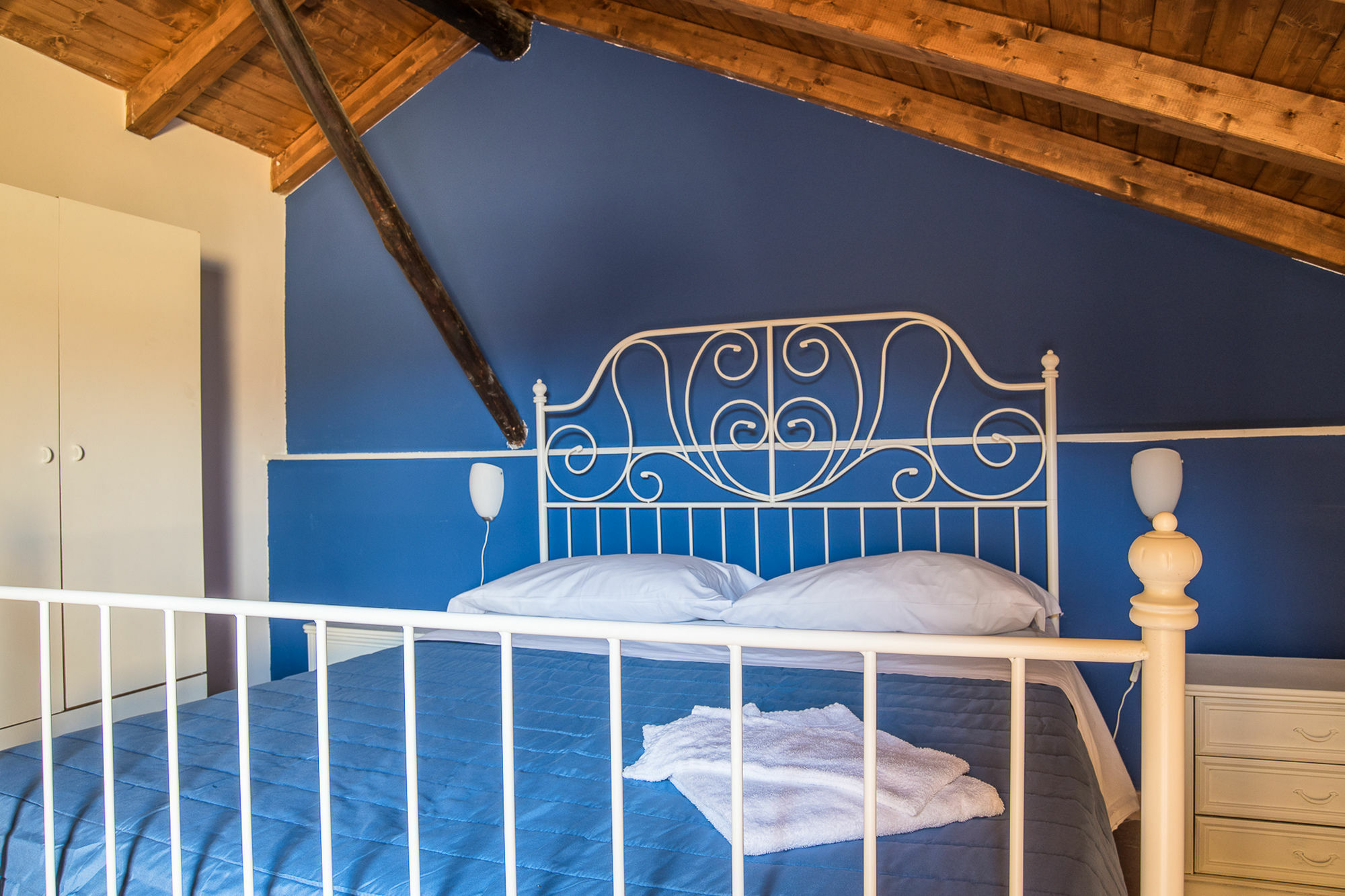 Otello Rooms CTA Exterior foto